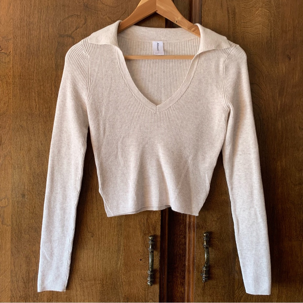 V-Neck Ribbed Long Sleeve Top - Cream